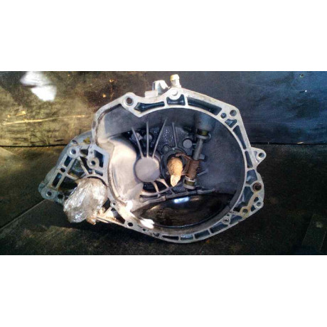 Caja Cambios de Opel Corsa B, Año: 1993 - F13W394