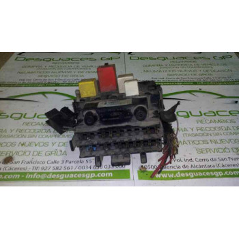 Caja Reles - Fusibles de Ford Fiesta Berl.-Courier, Año: 1988 - 89FG14A073AA