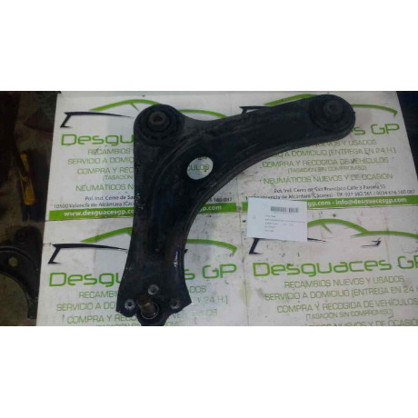 Brazo Suspension Inferior Delantero Izquierdo de Citroen C2, Año: 2003 - 3520T7