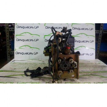 Bomba Inyeccion de Ford Mondeo Berlina, Año: 1996 - R8444B631B
