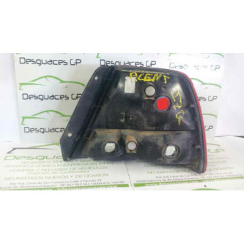 Piloto Trasero Izquierdo de Hyundai Accent, Año: 1999