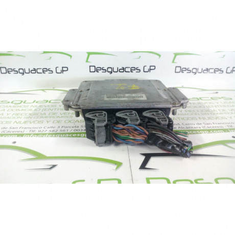 Centralita Motor Uce de Renault Vel Satis, Año: 2002 - 8200211711
