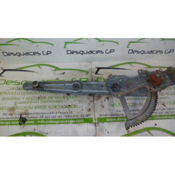 Elevalunas Trasero Izquierdo de Peugeot 205 Berlina, Año: 1983