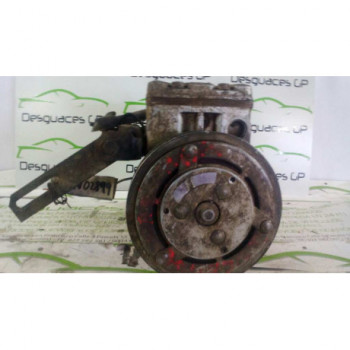 Compresor Aire Acondicionado de Volkswagen Santana, Año: 1981 - 03426085C