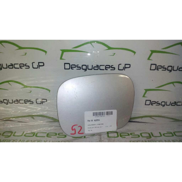Tapa Exterior Combustible de Mg Rover Serie 200, Año: 1996
