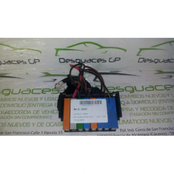 Caja Reles - Fusibles de Opel Astra G Berlina, Año: 1998 - 9685661
