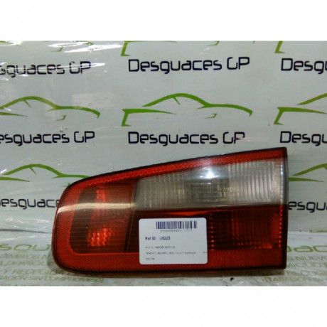 Piloto Trasero Derecho de Renault Laguna Ii, Año: 2001