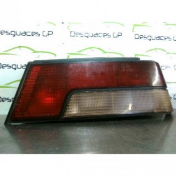 Piloto Trasero Derecho de Peugeot 405 Berlina, Año: 1987