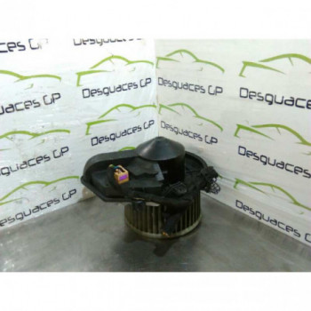 Motor Calefaccion de Audi A4 Berlina, Año: 1999 - 740221233F