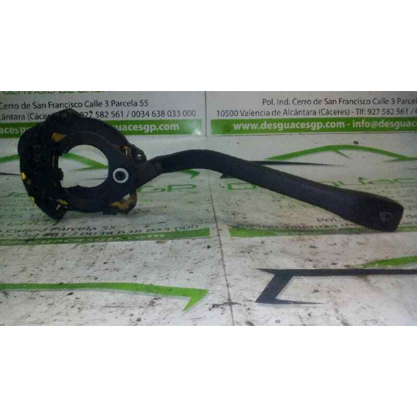 Mando Limpia de Seat Malaga, Año: 1985 - 321953503F