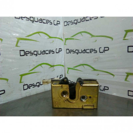 Cerradura Puerta Delantera Izquierda de Audi 100 Berlina, Año: 1982