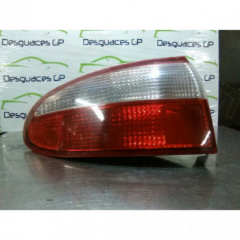 Piloto Trasero Izquierdo de Daewoo Lanos, Año: 1997