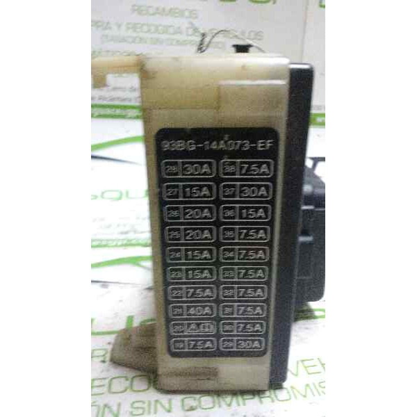 Caja Reles - Fusibles de Ford Fiesta Berl.-Courier, Año: 1988 - 93BG14A073EF