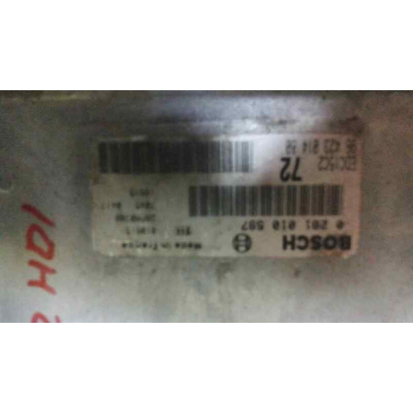 Centralita Motor Uce de Peugeot 406 Berlina, Año: 1995 - 0281010597