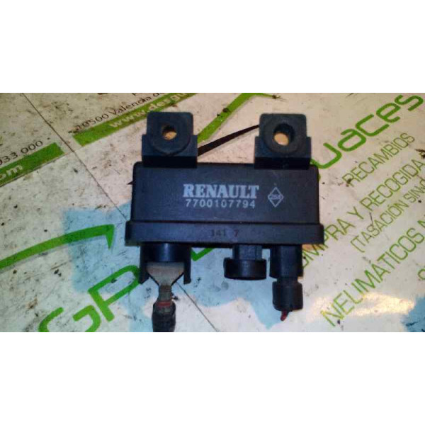 Caja Precalentamiento de Volvo S40 Berlina, Año: 1995 - 31269